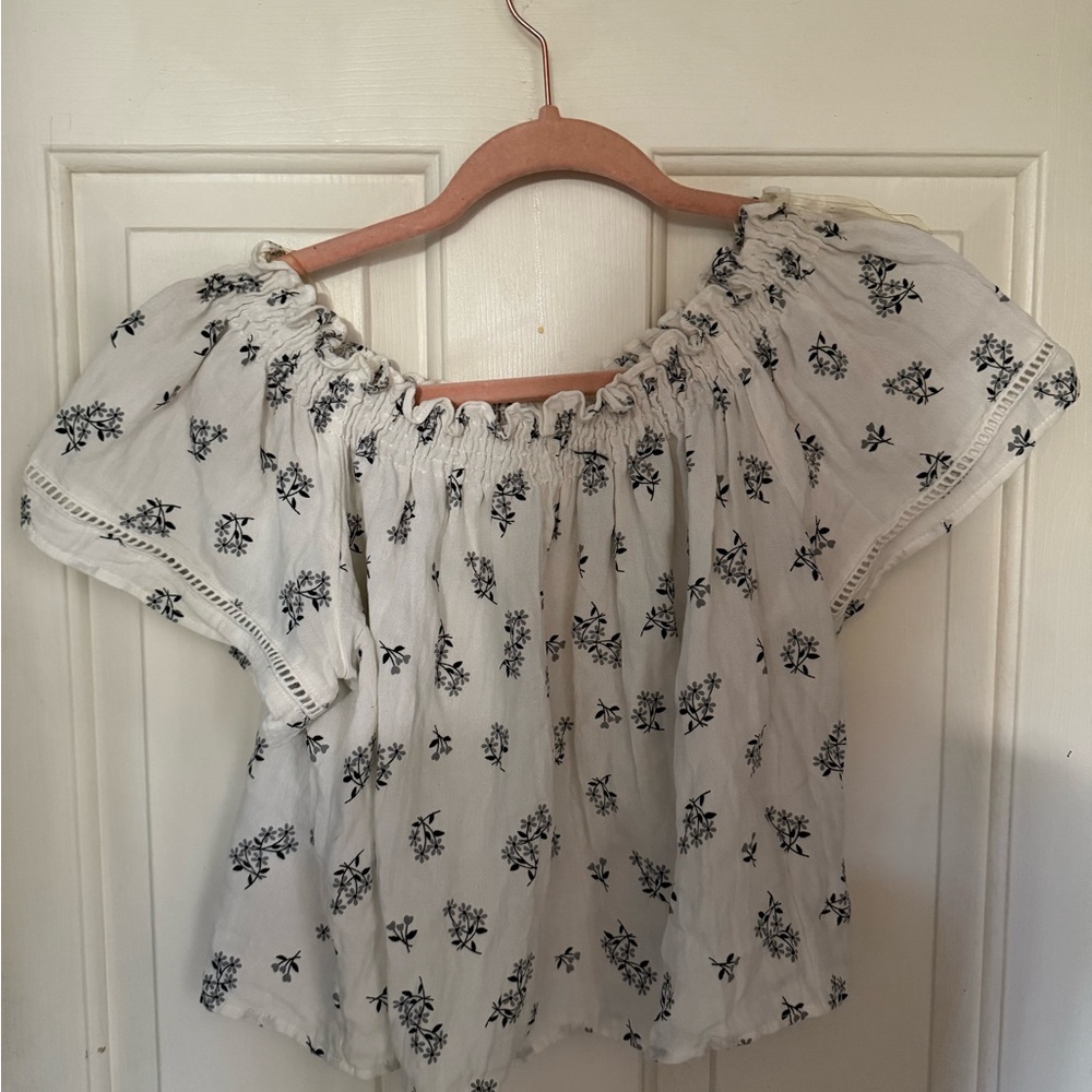 Floral Off-Shoulder White Top